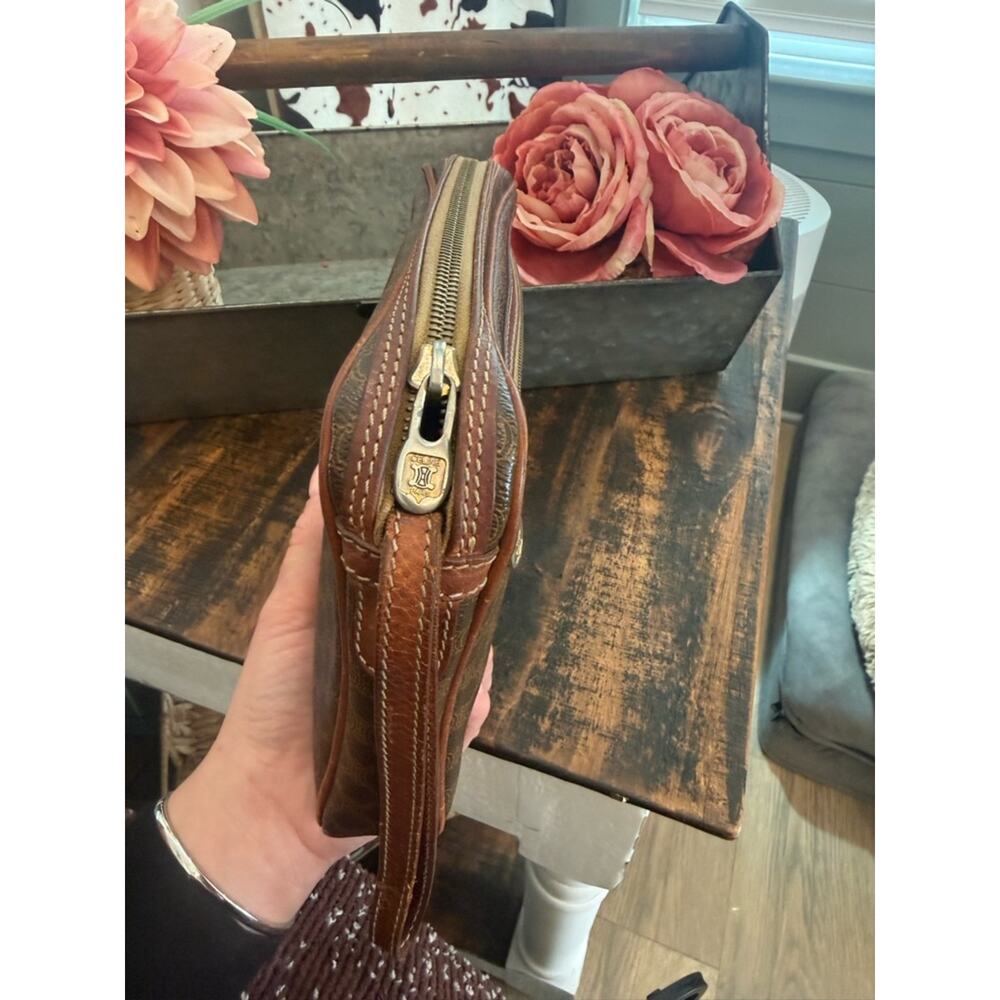 Celine Authentic Macadam Vintage Clutch - Picture 13 of 15